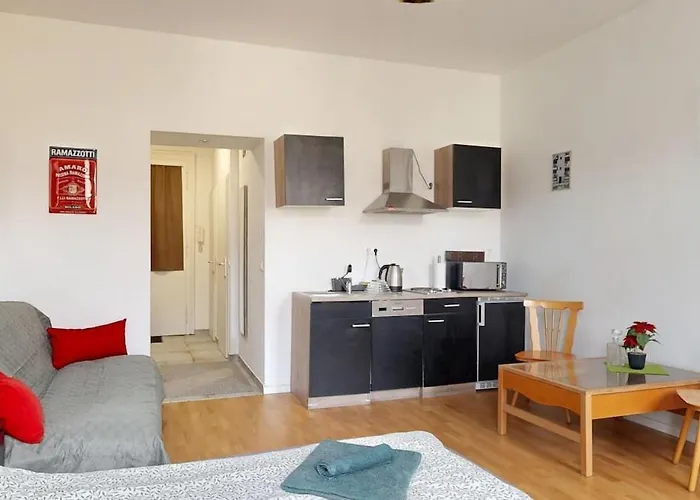 Practical In Old Viennese Building Apartamento Viena